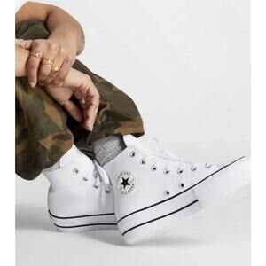 Converse Chuck Taylor All Star Lift Hi Sneakers•9.5•White Leather Platform Shoes